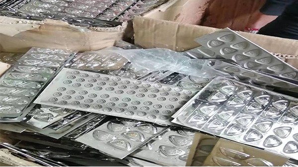 年關在即，聯(lián)開金屬處理深圳商標鎳回收貨品一批